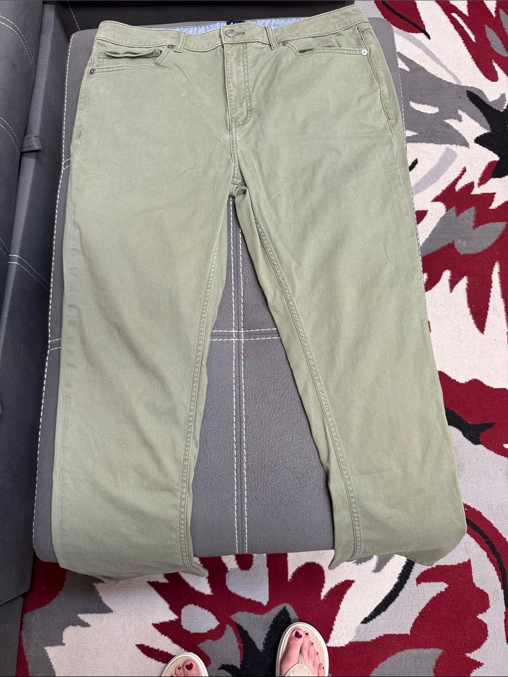 GAP Men's Olive Green Chinos